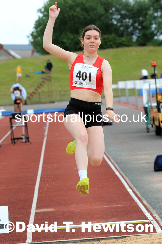 Womens under-20s long jumps, 2022 Northern Senior and Under-20 Champs., Wavertree Athletics Centre, Liverpool. Photo: David T. Hewitson/Sports for All Pics